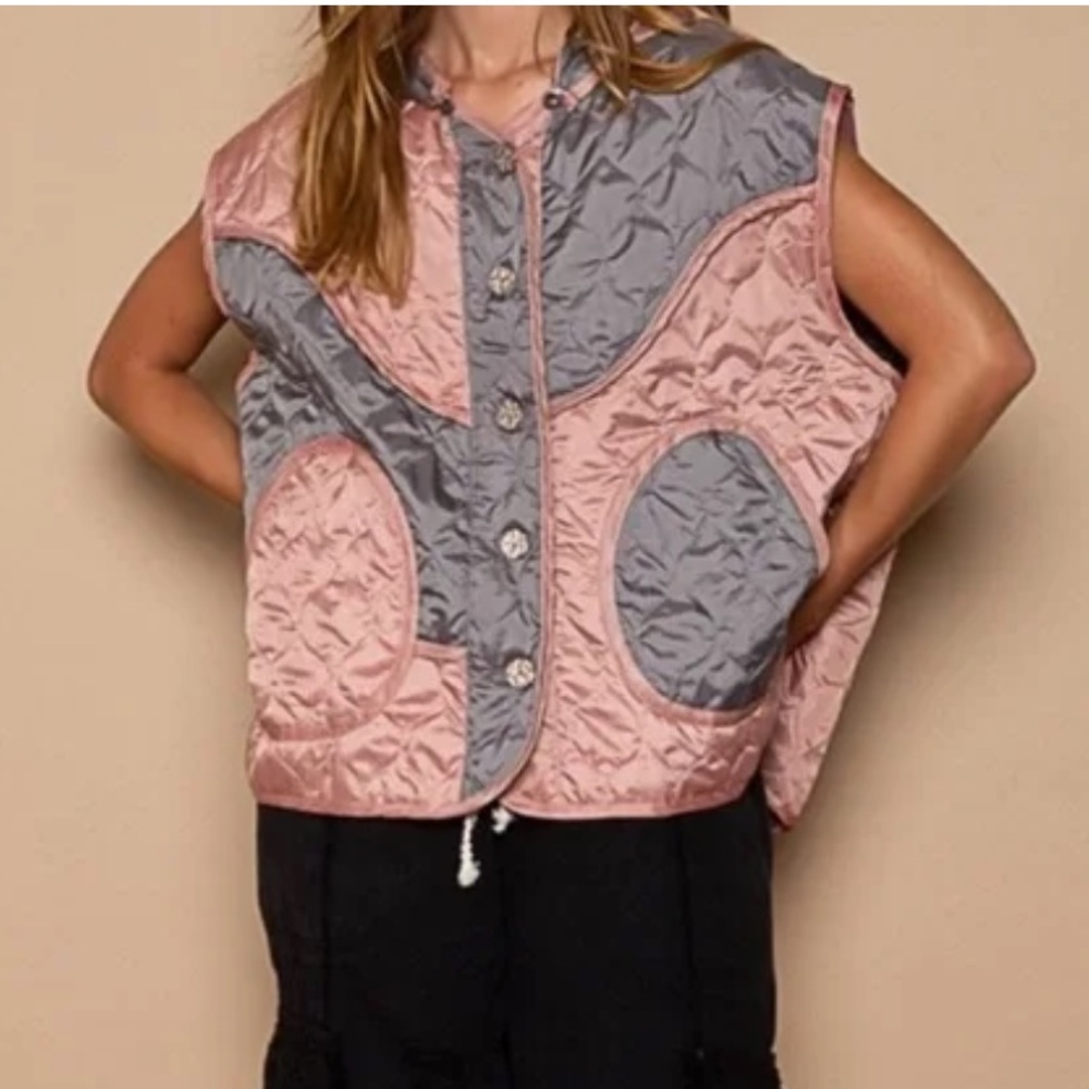 POL Salmon Pink and Gray Quilted Vest M/L Removable Hood Oversized - Picture 3 of 13
